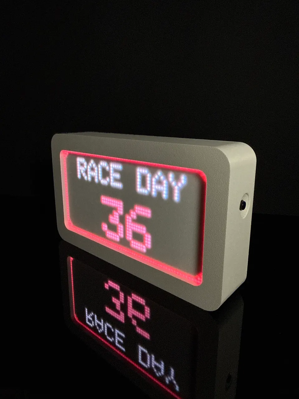 LumaGlow Aura countdown and weather display